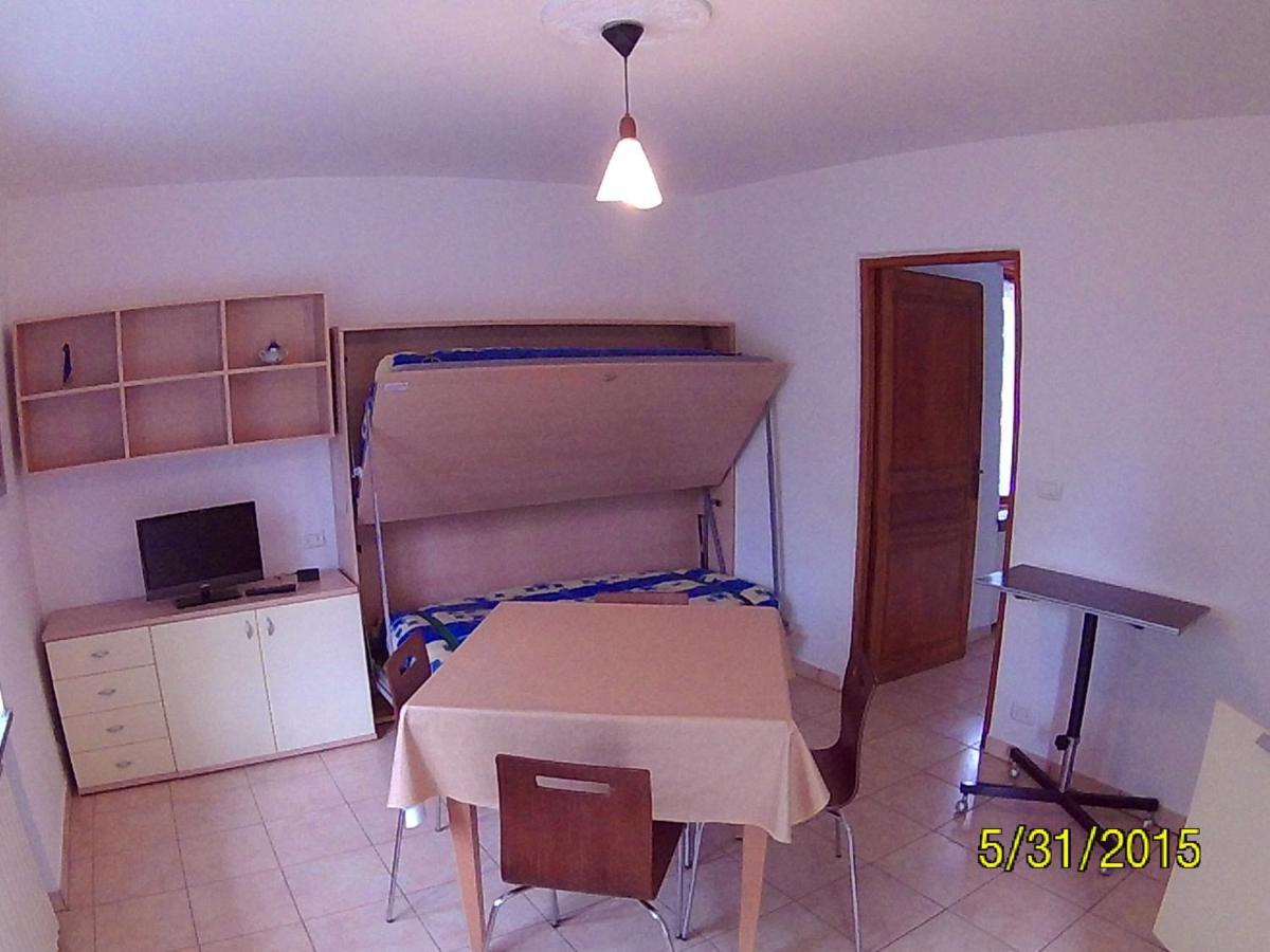 Aparthotel Residenza La Ruina Fenestrelle Pokoj fotografie